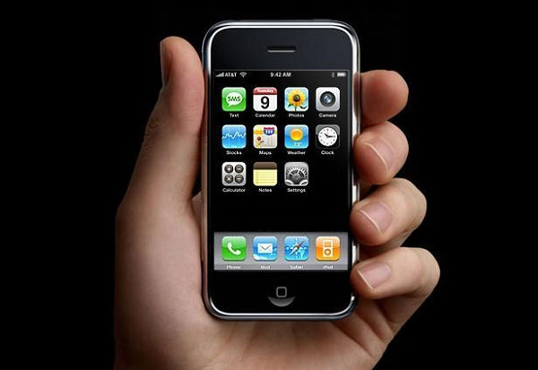 Chỉ 1 lần nhấn, quay về màn hình chính và đó là lý do Apple đặt tên là phím Home Chỉ 1 lần nhấn, quay về màn hình chính và đó là lý do Apple đặt tên là phím Home