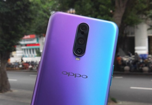 OPPO R17 Pro – điện thoại cao cấp chụp ảnh mê ly
