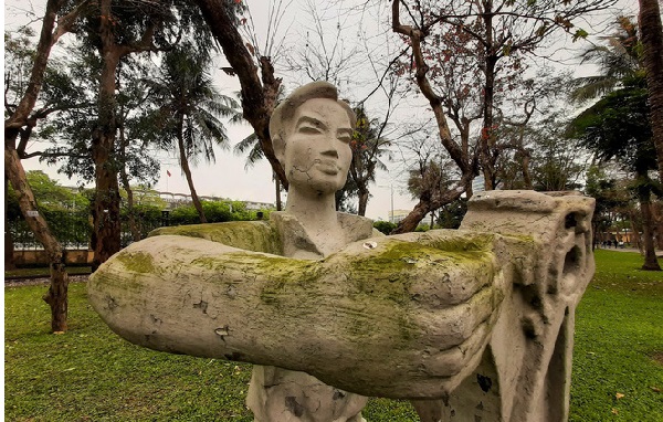 Người dùng có thể tạo ra những hiệu ứng độc đáo qua camera góc rộng
