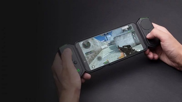 Smartphone chơi game BlackShark 2