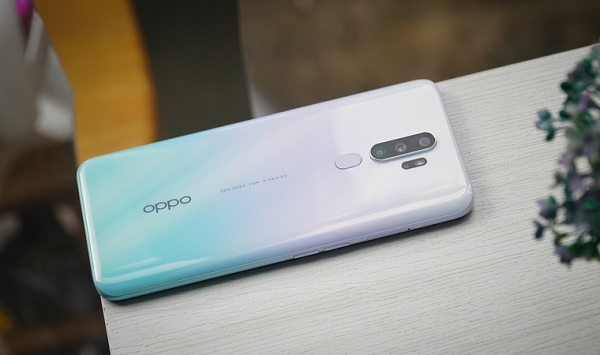 Vẫn là form thiết kế đó nhưng lại vô cùng mới mẻ và đẳng cấp với OPPO A9 2020 màu Trắng Ngọc Thạch