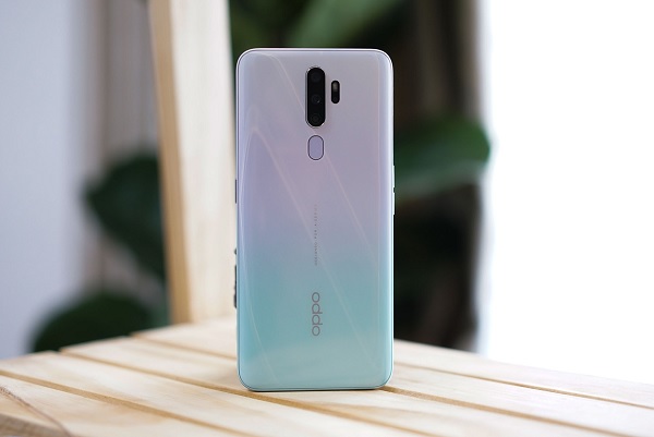 OPPO A9 2020 Trắng Ngọc Thạch chính là phiên bản “thưởng thức”