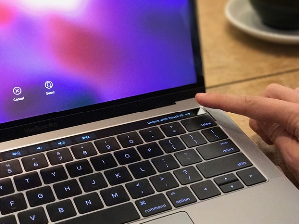 Touch ID giúp tăng tính bảo mật cho Macbook