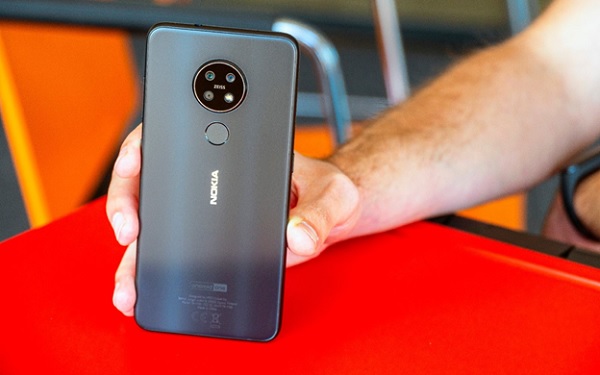 Mặt lưng Nokia 7.2 màu đen