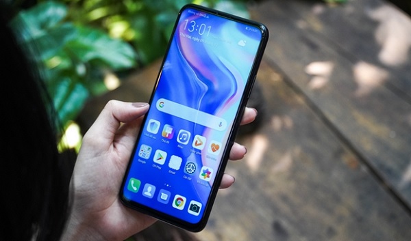Màn hình Y9s cho chất lượng hình ảnh khá ổn đem lại trải nghiệm tốt nhất cho người sử dụng