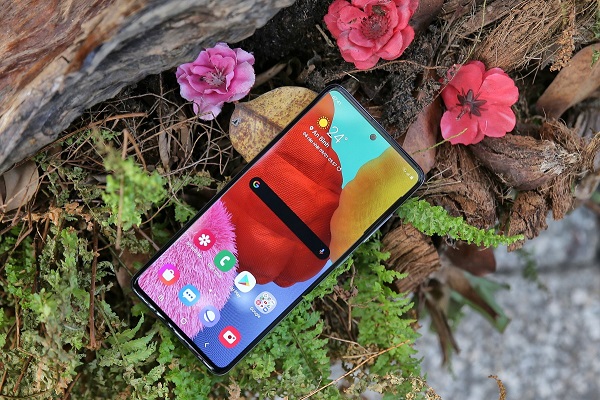 Galaxy A51 là mẫu smartphone thuộc phân khúc tầm trung nhưng sở hữu nhiều tính năng độc đáo và cần được áp dụng thêm vài “tuyệt chiêu” nữa để khai phóng hết sức mạnh từ phần cứng cao cấp