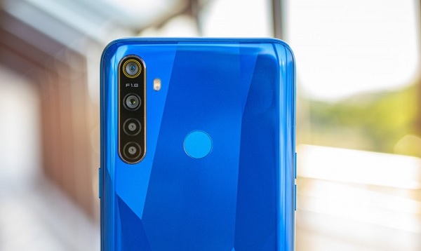 Realme 5 có 4 camera sau và giá bán cực mềm