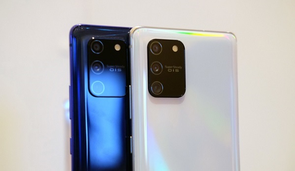 Cách thiết lập, sắp xếp vị trí camera Galaxy S10 Lite và Galaxy Note 10 Lite hoàn toàn khác nhau