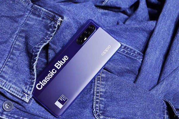 OPPO Reno3 Pro Pantone 2020 vẫn được trang bị 4 camera sau bao gồm: cảm biến chính Sony IMX586 48MP, cảm biến tele 13MP, cảm biến góc siêu rộng 8MP và cảm biến đơn sắc 2MP. Reno3 Pro Pantone 2020 được trang bị tính năng Super Anti-Shake Pro giúp tạo được hiệu ứng chống rung tốt khi chụp ảnh từ cảm biến góc rộng