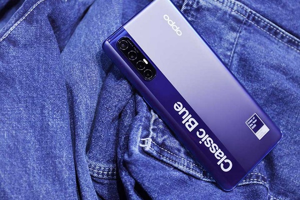 Reno3 Pro Pantone 2020 chạy vi xử lý Snapdragon 765G hỗ trợ modem 5G giúp người dùng truy cập mạng nhanh hơn