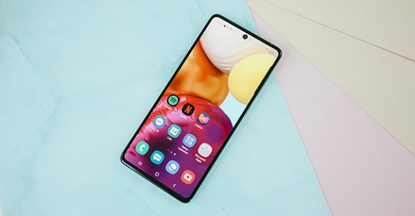 Đánh giá Galaxy A71: Smartphone “thần thánh” cho người yêu cái đẹp và đam mê game