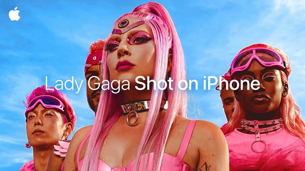 Hé lộ về việc sử dụng iPhone trong quá trình làm video của Lady Gaga