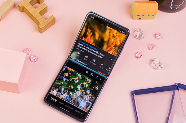 Đánh giá Galaxy Z Flip về màn hình
