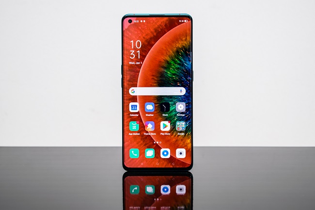 Màn hình của OPPO Find X2 rất chất lượng