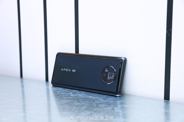 Vivo APEX 2020 được tích hợp công nghệ sạc không dây siêu nhanh lên tới 60W