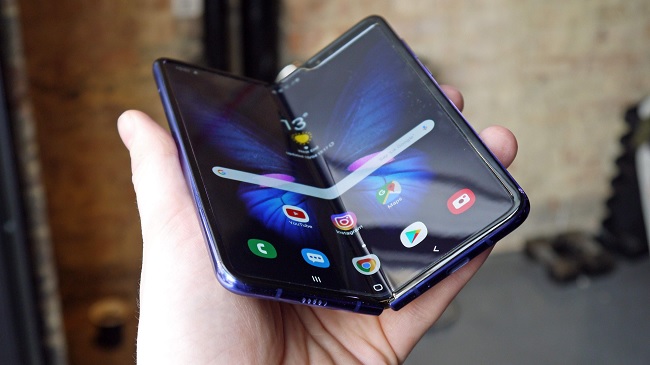 Khả năng gập mở linh hoạt của Galaxy Fold