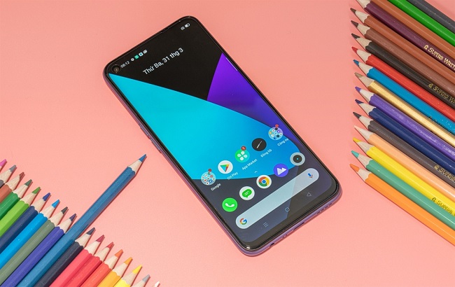 Realme 6 trang bị màn hình tần số quét 90 Hz