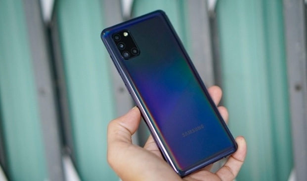 Có nên mua Galaxy A31 không? Thiết kế bắt mắt giống như Galaxy A51 và A71