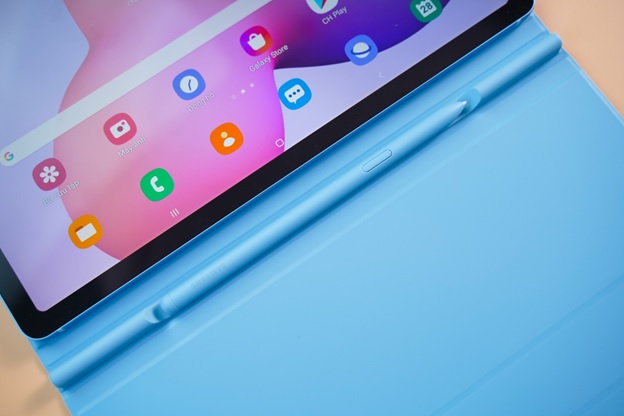 Galaxy Tab S6 Lite trở nên đẳng cấp hơn với bút S-Pen thần thánh