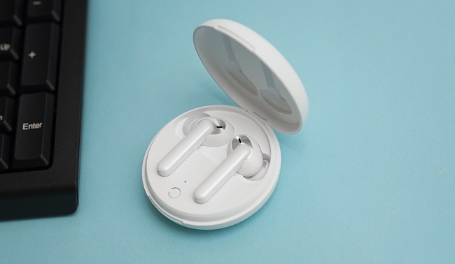 Thiết kế giống Airpods Pro