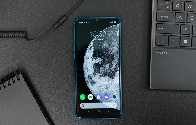 Pin siêu khủng 5.000mAh vượt trên tất cả các đối thủ giá rẻ