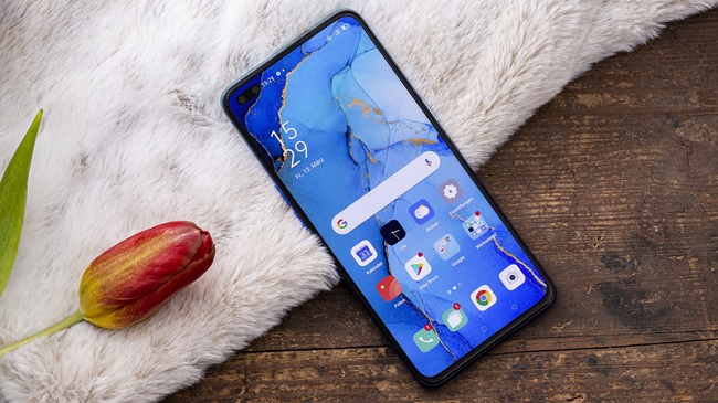 OPPO Reno3 Pro là phiên bản cao cấp với 2 camera selfie