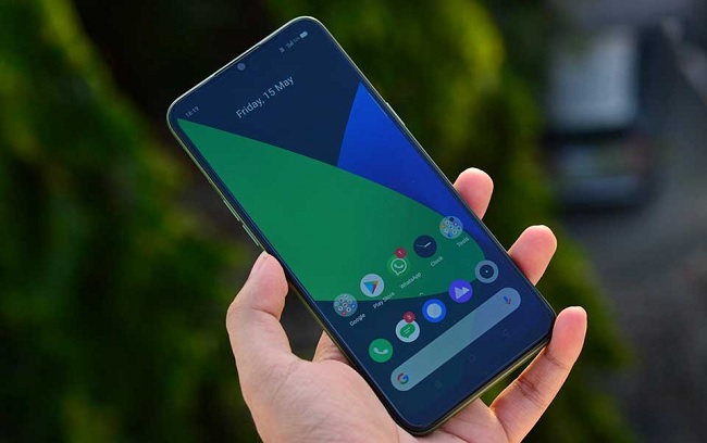 Màn hình Narzo 10 rộng 6.5 inch, độ phân giải HD+