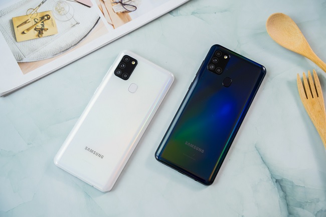 Cận cảnh Samsung Galaxy A21s về thiết kế