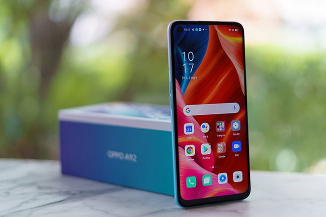 OPPO A92 được hỗ trợ sạc nhanh 18W