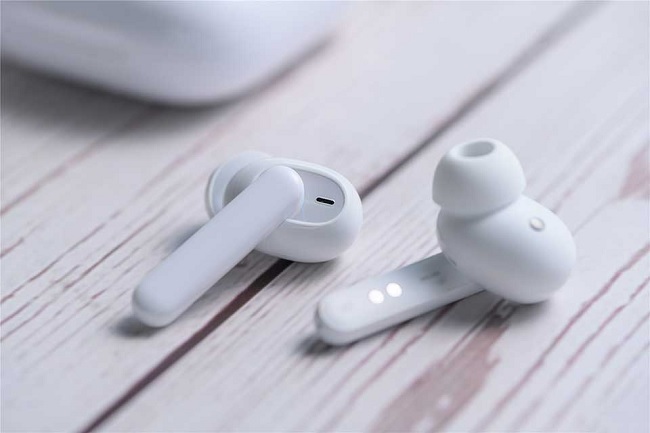 Trên tay OPPO Enco W51 về thiết kế
