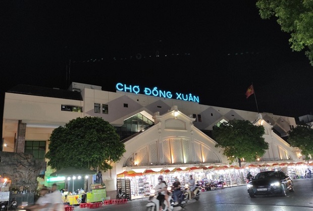 Ảnh chụp vào buổi tối ở chế độ mặc định
