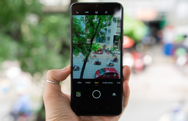Camera chụp ảnh tương đối ổn