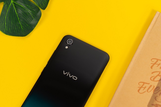 Cận cảnh camera sau của Vivo Y1s