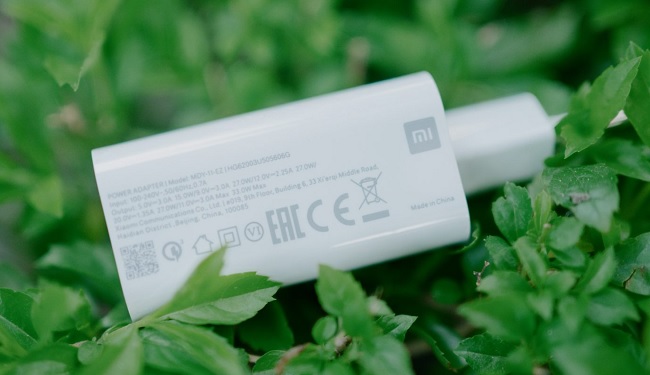 Củ sạc đi kèm máy