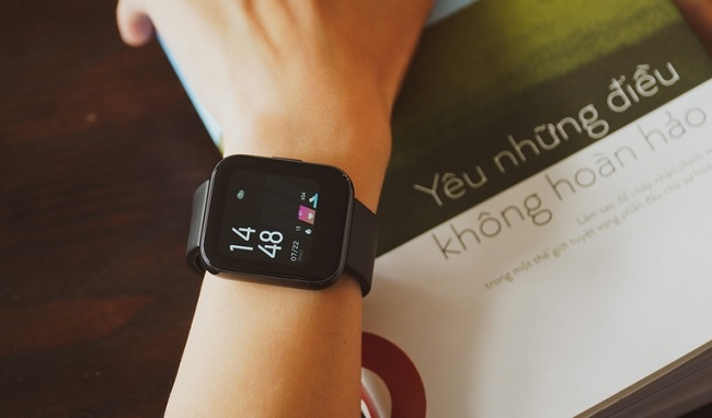 Chất lượng màn hình của smartwatch ở mức bình thường