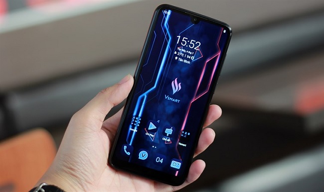 Trên tay Vsmart Star 4: Thiết kế không đổi, cấu hình nâng cấp