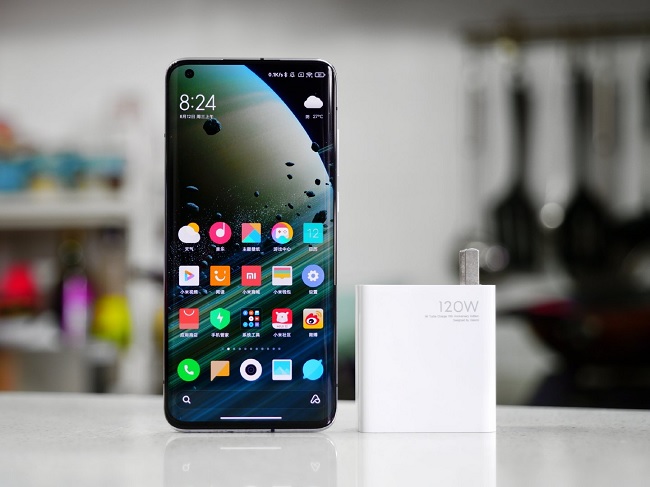 Camera selfie của máy có độ phân giải 20MP