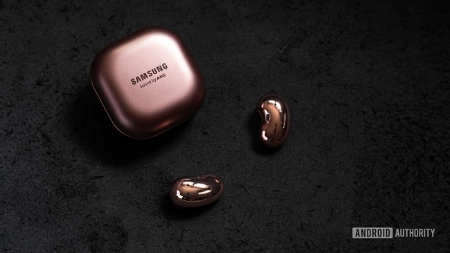 Đánh giá tai nghe Galaxy Buds Live: Thiết kế “hạt đậu” lạ mắt