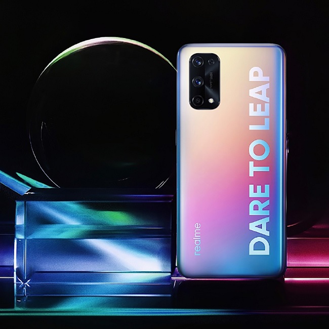 Realme X7 Pro đẹp lung linh và ảo diệu