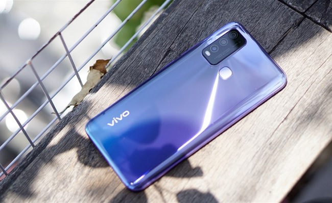 Vivo Y50 thiết kế tinh tế, sang trọng