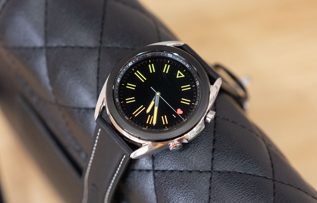 Kích thước của Galaxy Watch 3 cũng không quá khác biệt so với phiên bản cũ