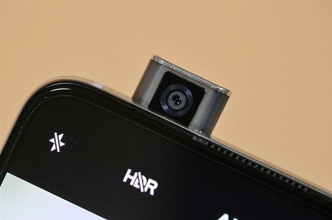 Camera selfie pop-up độc đáo