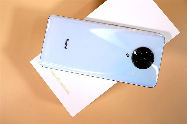 Con chip Dimensity 1000+ cũng hỗ trợ mạng 5G hai chế độ NSA/SA