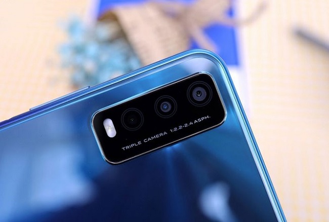3 Camera AI chụp siêu cận