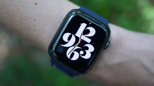 Mức giá của Apple Watch SE khá thấp, bắt đầu từ $279 (gần 6,5 triệu đồng)