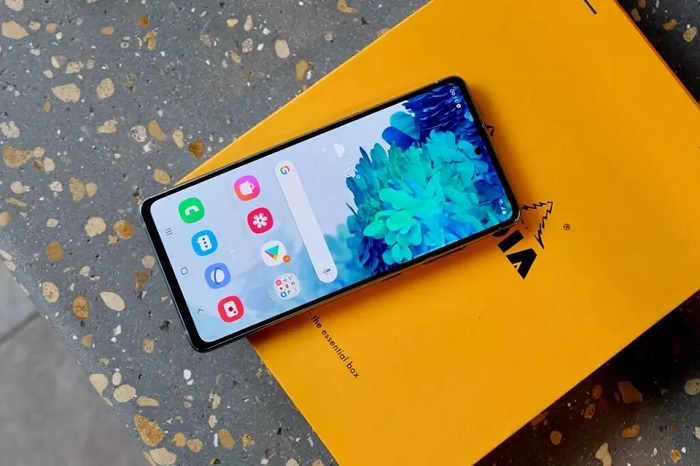Galaxy S20 có cấu hình tương tự Note 20