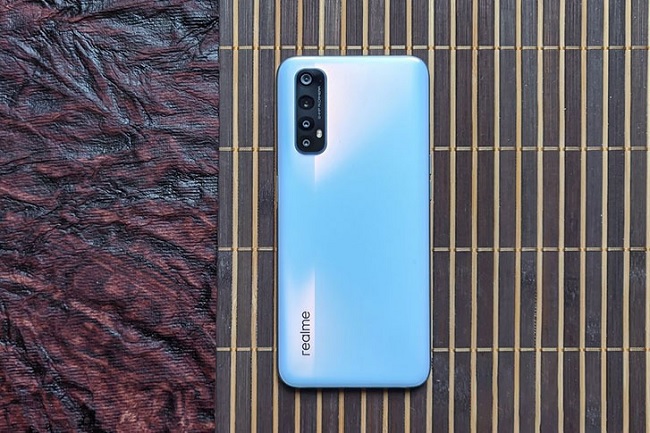 Realme 7 hiện đang cho phép đặt hàng tại Ấn Độ