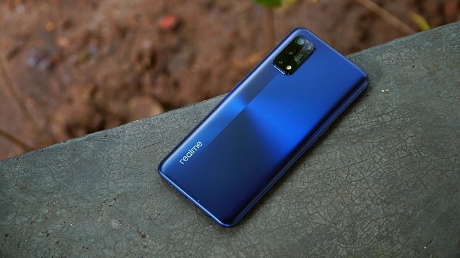 Mặt sau Realme 7 Pro tuyệt đẹp