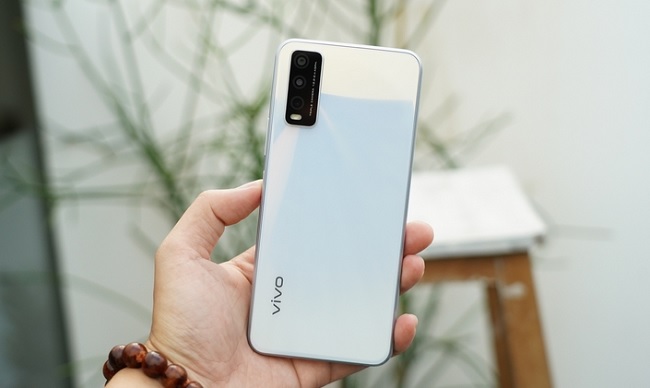 Trên tay Vivo Y20