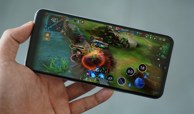 Trải nghiệm chơi game Lliên quân mobile trên Vivo Y20